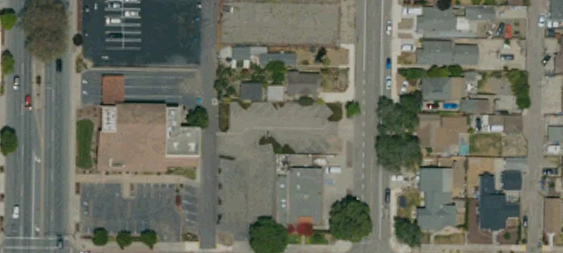 211 G St
