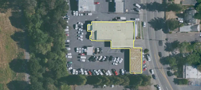 985 Healdsburg Ave