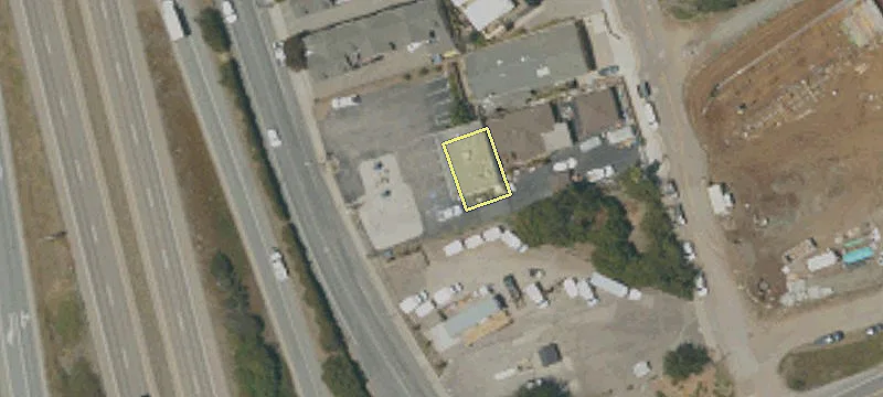 1860 Main St