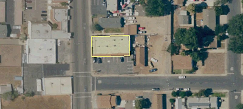 400 Main St