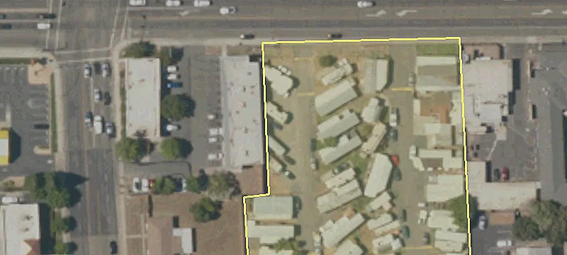 1140 Yosemite Ave