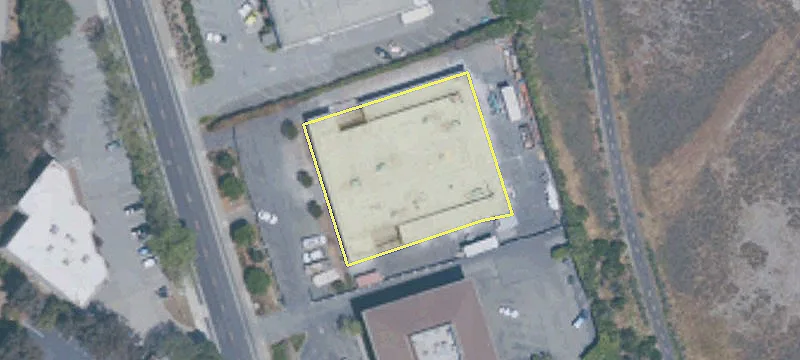 2585 Bayshore Rd