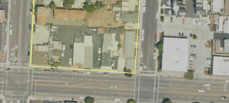 1367 Grand Ave