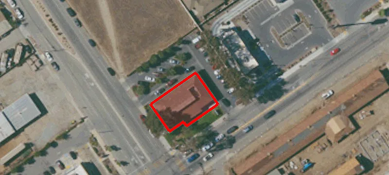 502 El Camino Real