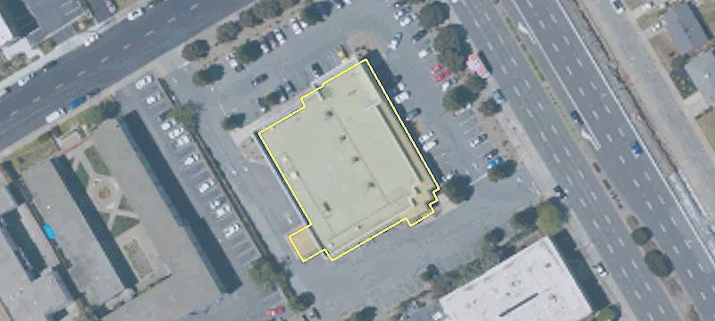 393 El Camino Real