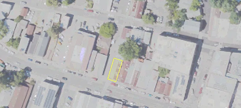 320 Broad St