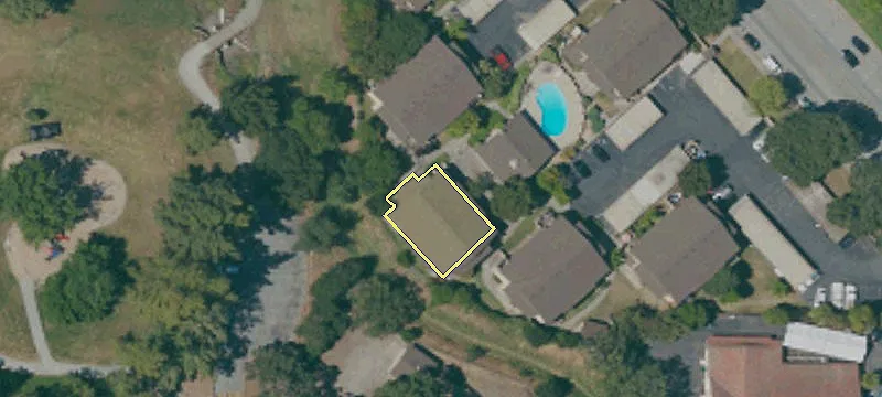 8587 Church St, Unit 18