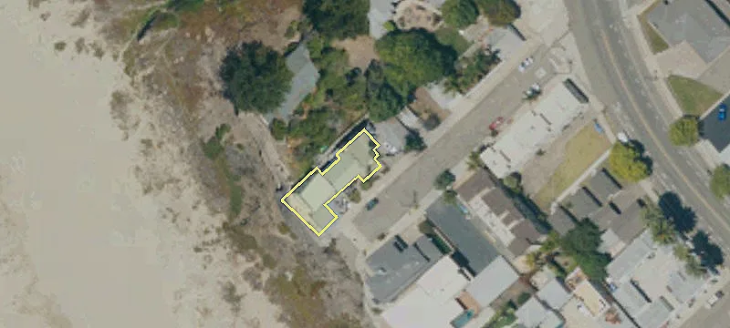 251 Harloe Ave