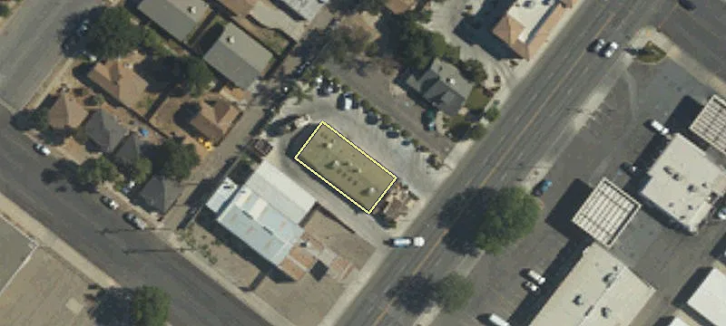 257 Elm Ave