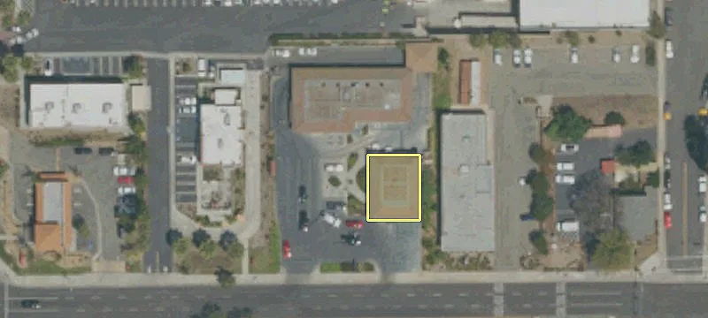 17581 Yorba Linda Blvd