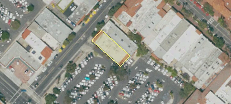 15 Figueroa St