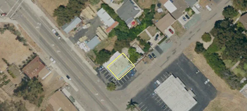 131 Thompson Ave
