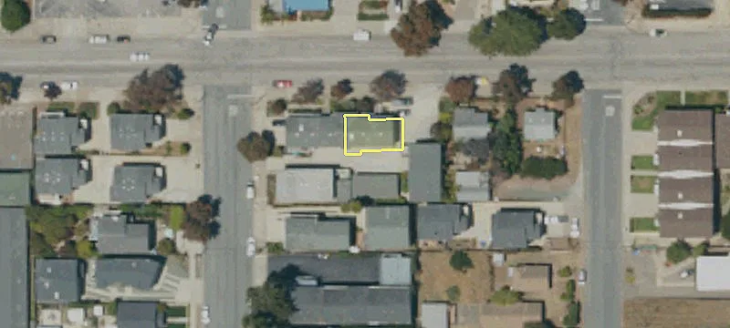 694 Monterey Ave