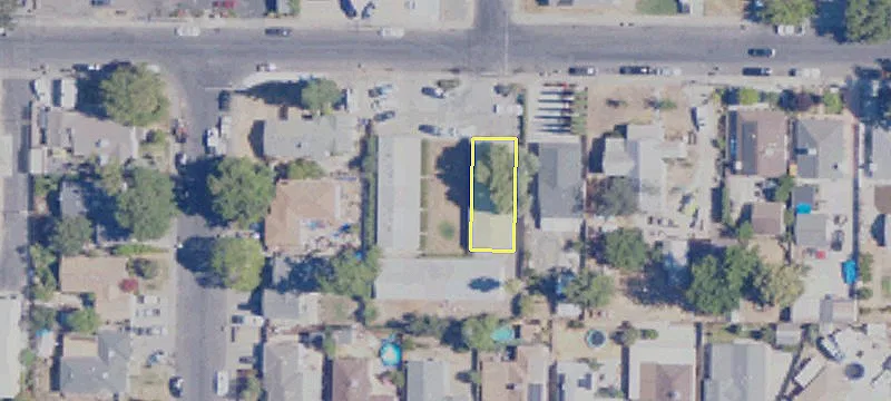 1308 Oak Ave
