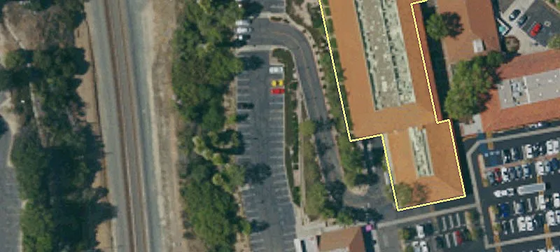 26131 La Paz Rd