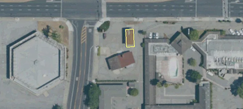 2540 El Camino Real