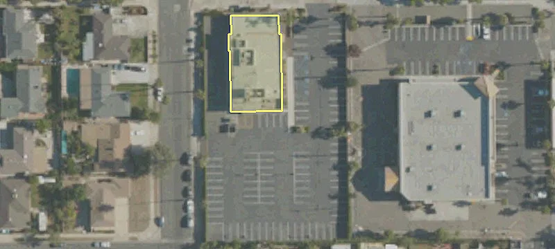 1750 La Palma Ave