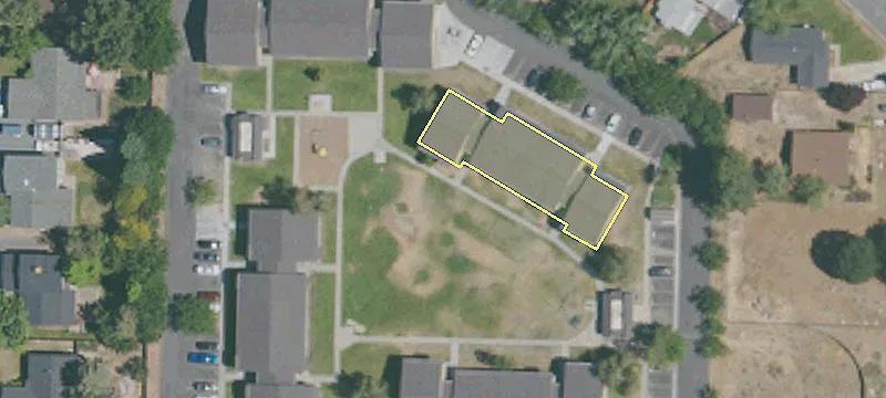 1070 Paiute Ln