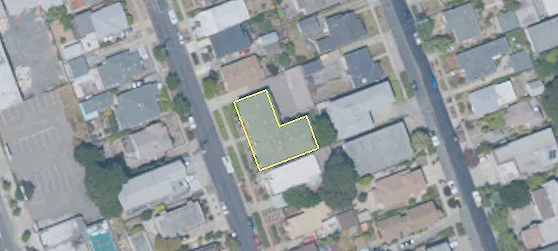 632 Kearney St