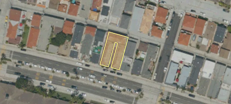 1318 Balboa Blvd