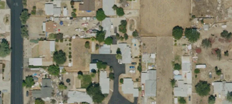 41054 Acacia Ave