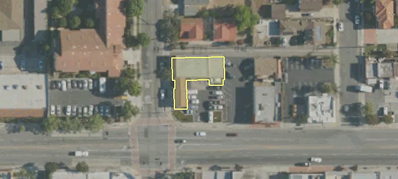 401 La Habra Blvd