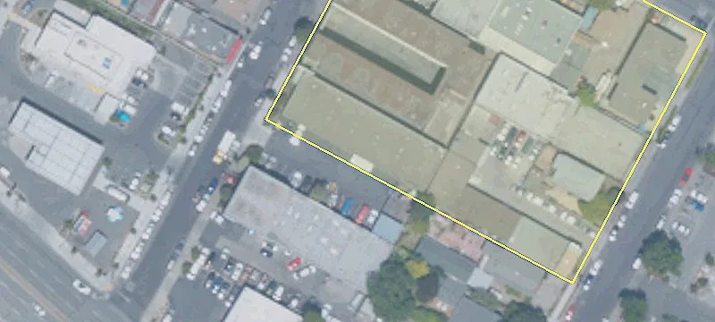 32 Willow St