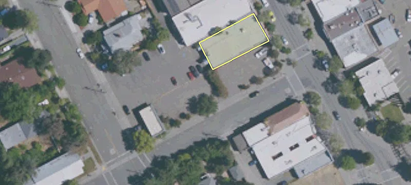 202 Commercial St