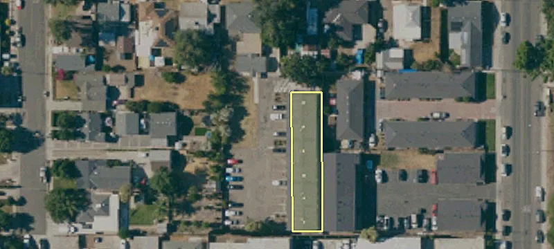 42 Lowell Ave