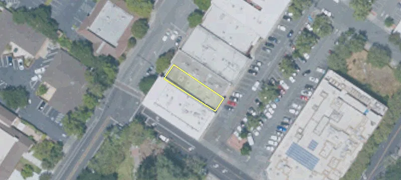 889 Santa Cruz Ave