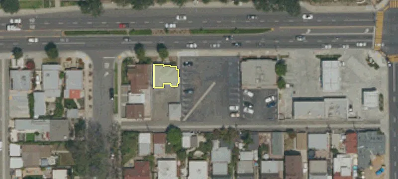 1108 Chapman Ave
