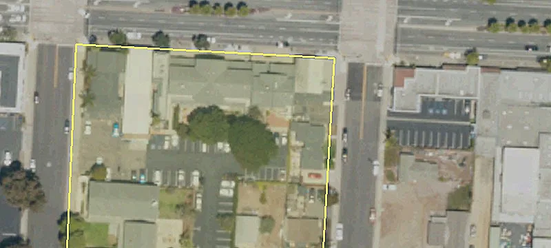 968 Grand Ave
