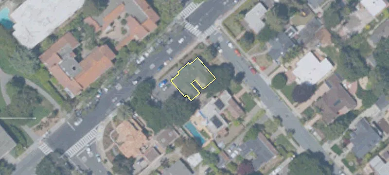 900 Laurel Ave