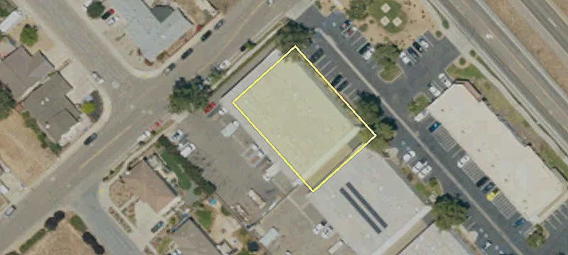 620 Frontage Rd