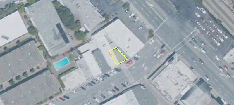 32 37th Ave
