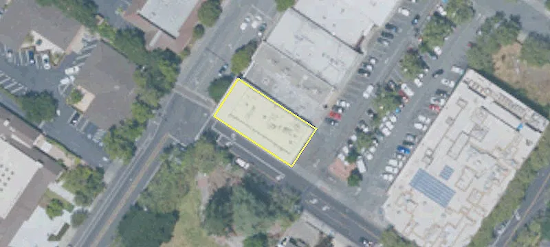 897 Santa Cruz Ave