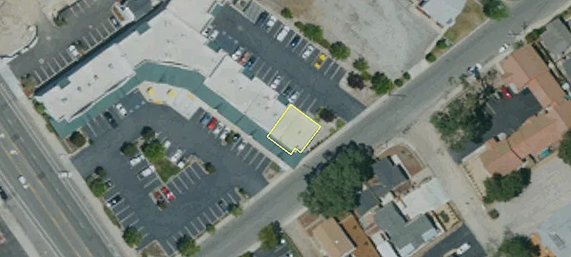 4875 El Camino Real