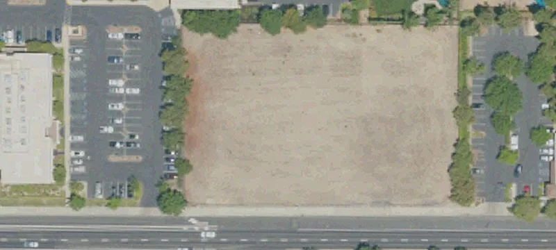 1833 Kettleman Ln