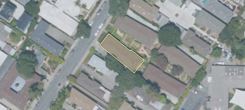 815 Roble Ave