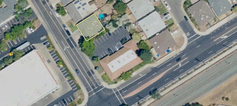 10901 Folsom Blvd