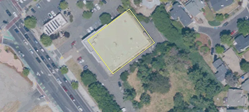 7800 Old Redwood Hwy
