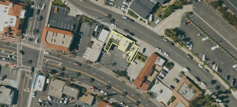 425 El Camino Real