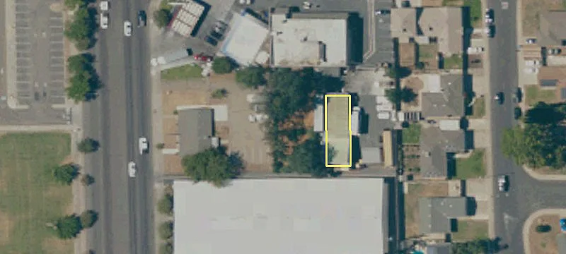 860 Main St