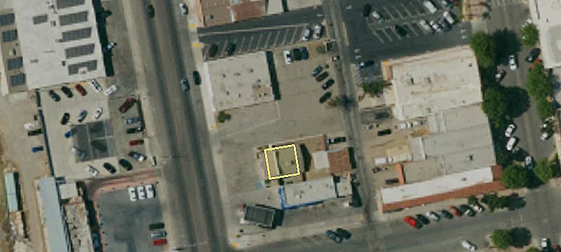 1210 High St