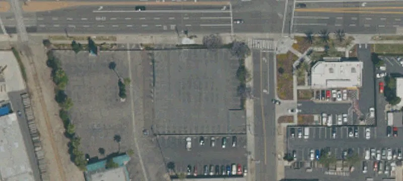 818 Katella Ave