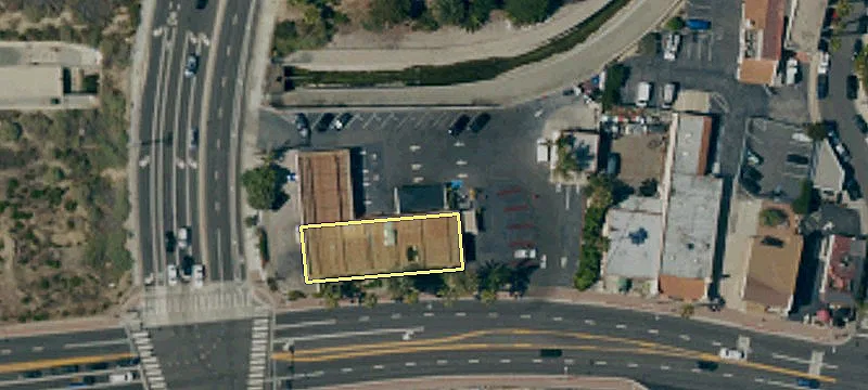 1731 El Camino Real