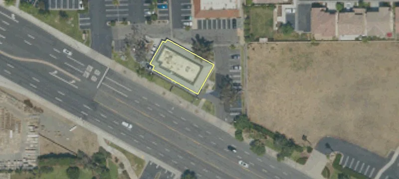 1285 Imperial Hwy