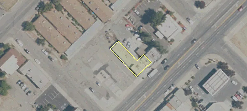 126 Robertson Blvd