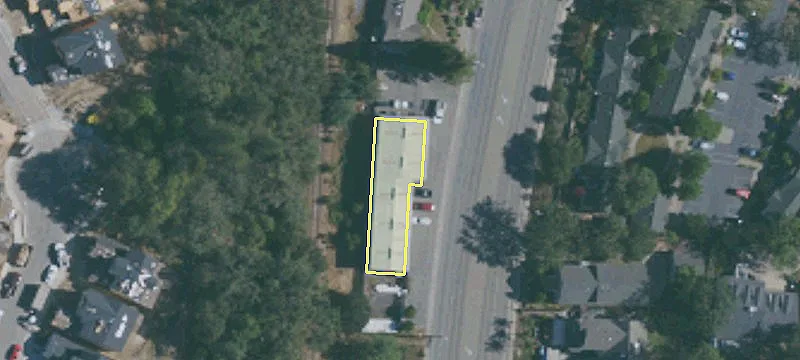 16039 Healdsburg Ave
