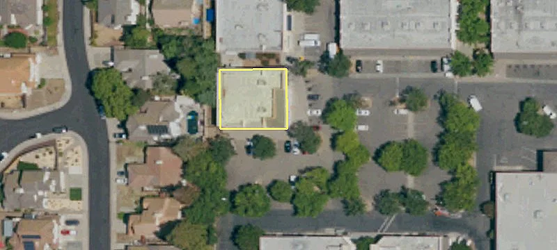 4809 Laguna Blvd